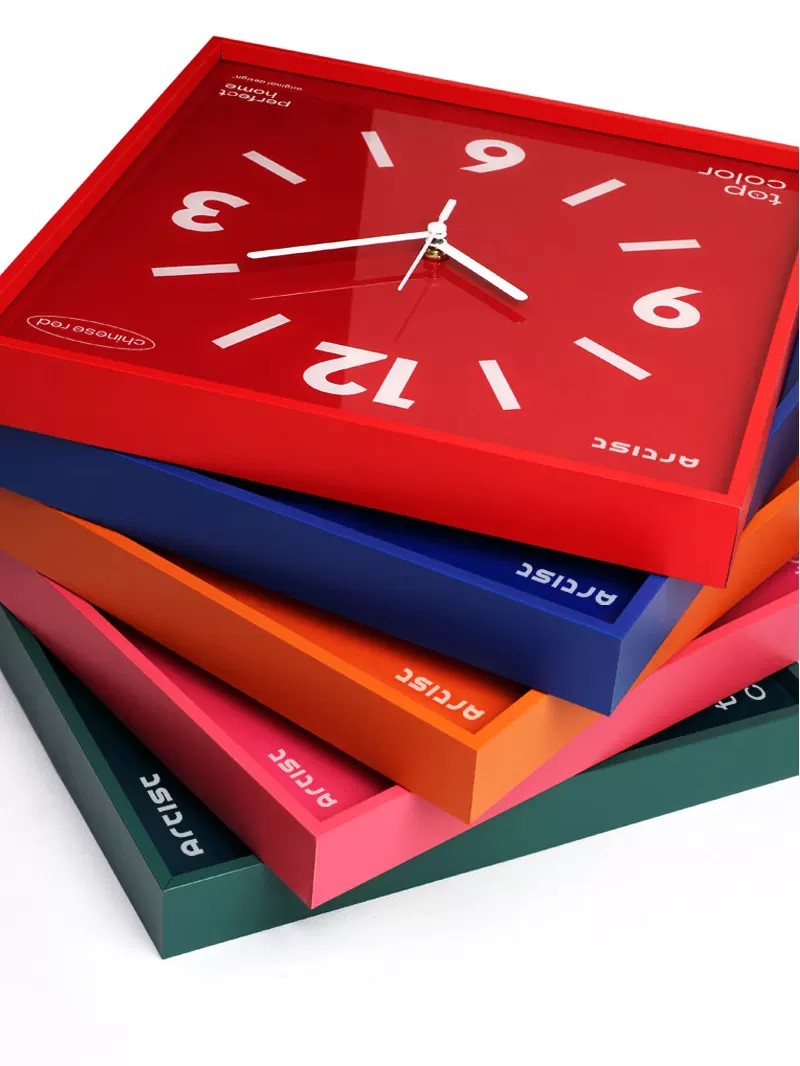 China Aluminum Frame Silent Wall Clock, Modern Dopamine Art, Battery Powered