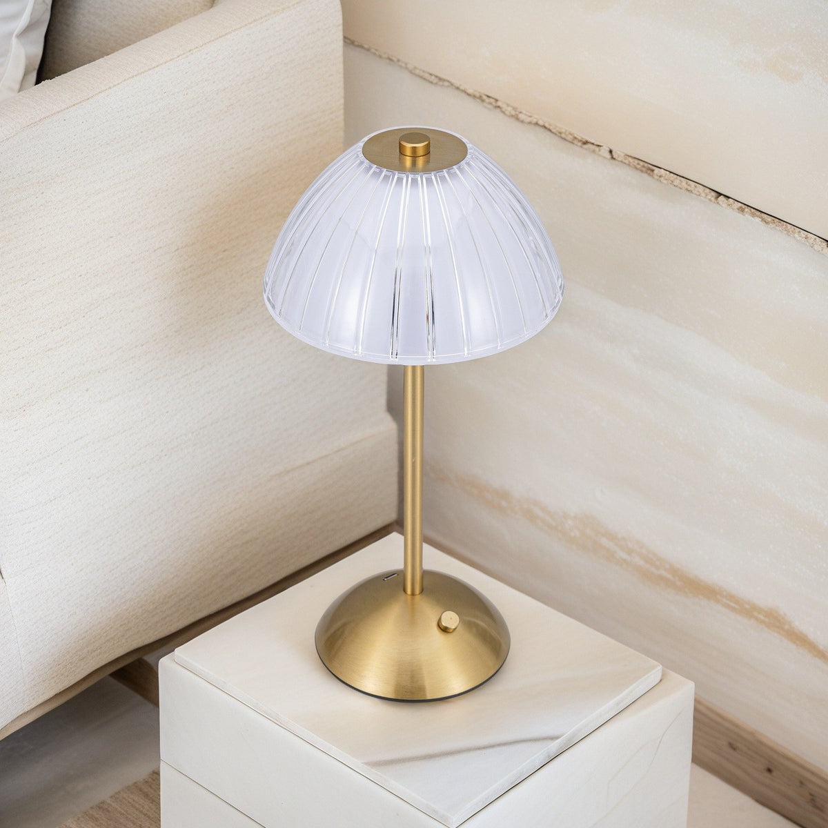 Mushroom Night Light LED Bedside Lamp, Touch Control, Acrylic, Ambient Decor for Bedroom