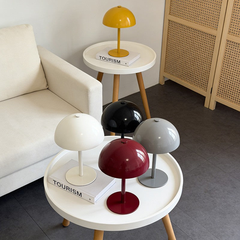 Retro Flower Bud Table Lamp, Metal Bedside Desk Lamp, Yellow, Creative Atmosphere Lighting
