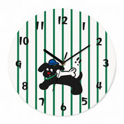 Street-Style Cat and Dog Wall Clock, Frameless 3 mm Acrylic, Cartoon Art, Living Room – Crossing the Street / 40 x 40 cm