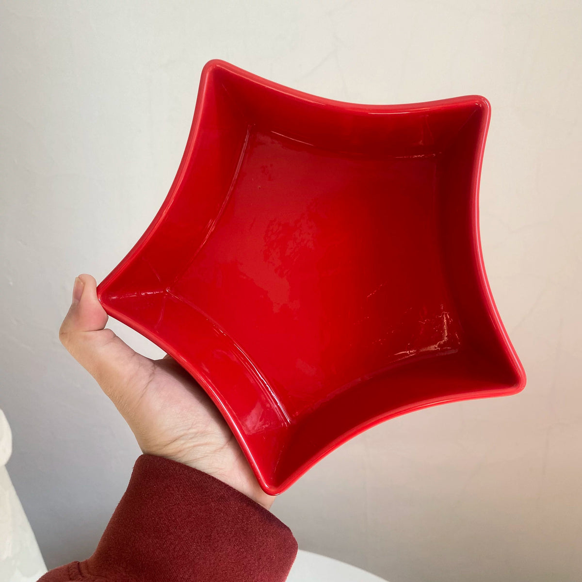Five-Point Star Red Plate, Star-Shaped Dinnerware for Serving - detail 1
