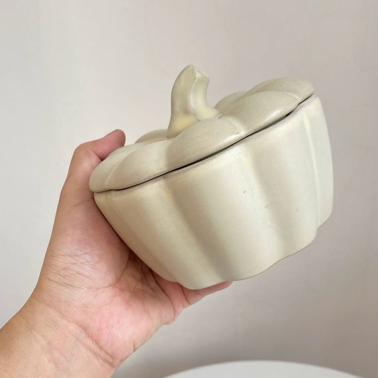 Ceramic Lidded Stew Cup, Matte Pumpkin, Soup Pot with Lid - detail 1