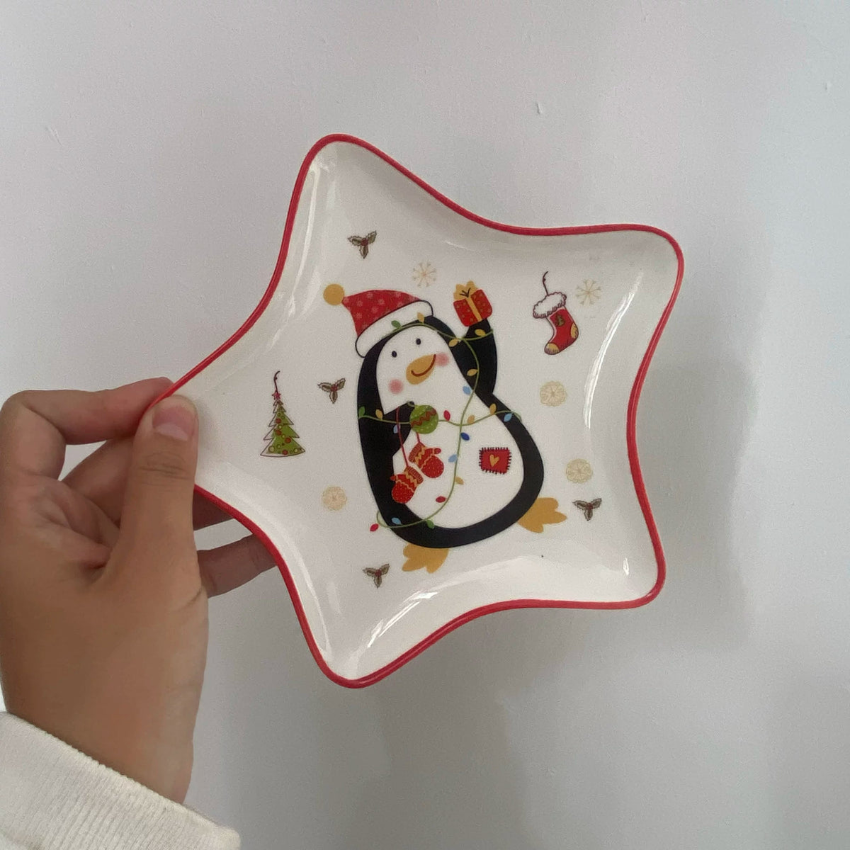 Ceramic Dish Star Penguin Design, Decorative Plate, Kitchen & Home - detail 1
