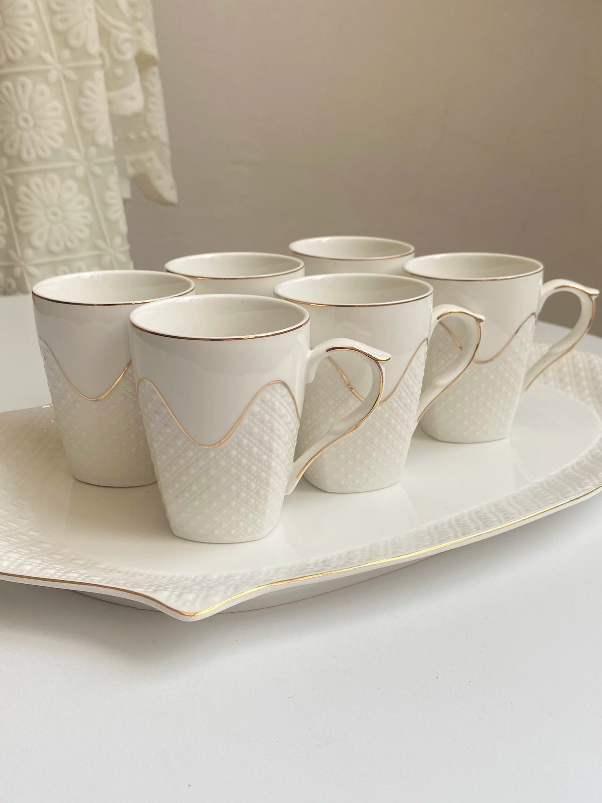 Gilded Embossed Ceramic Tableware Collection - detail 2