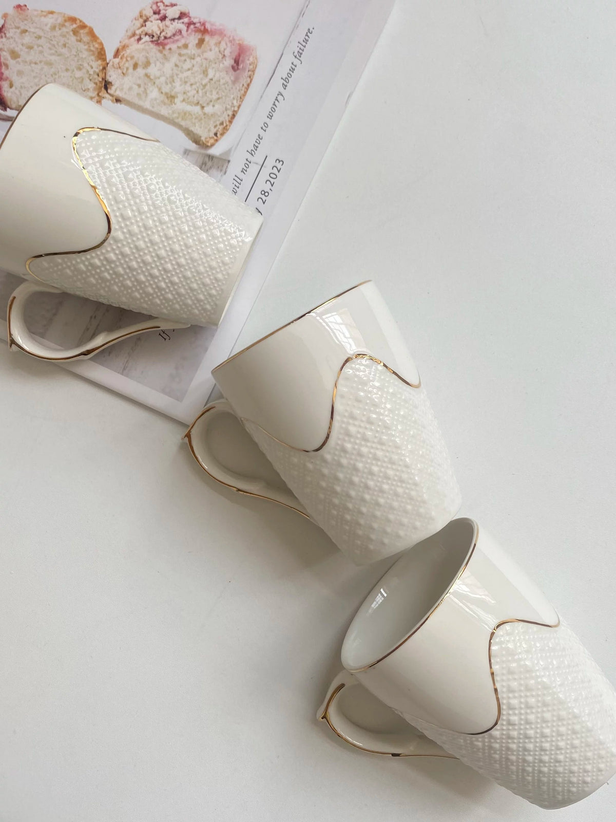 Gilded Embossed Ceramic Tableware Collection - detail 3