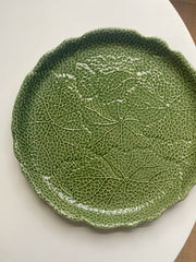 Relief Leaf Ceramic Plate, Large 33 x 3 cm, Underglaze Decorative Dinnerware - detail 2