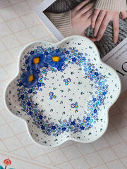 Forget-Me-Not Underglaze Porcelain Deep Plate, Large Flower, 6cm Deep - detail 3