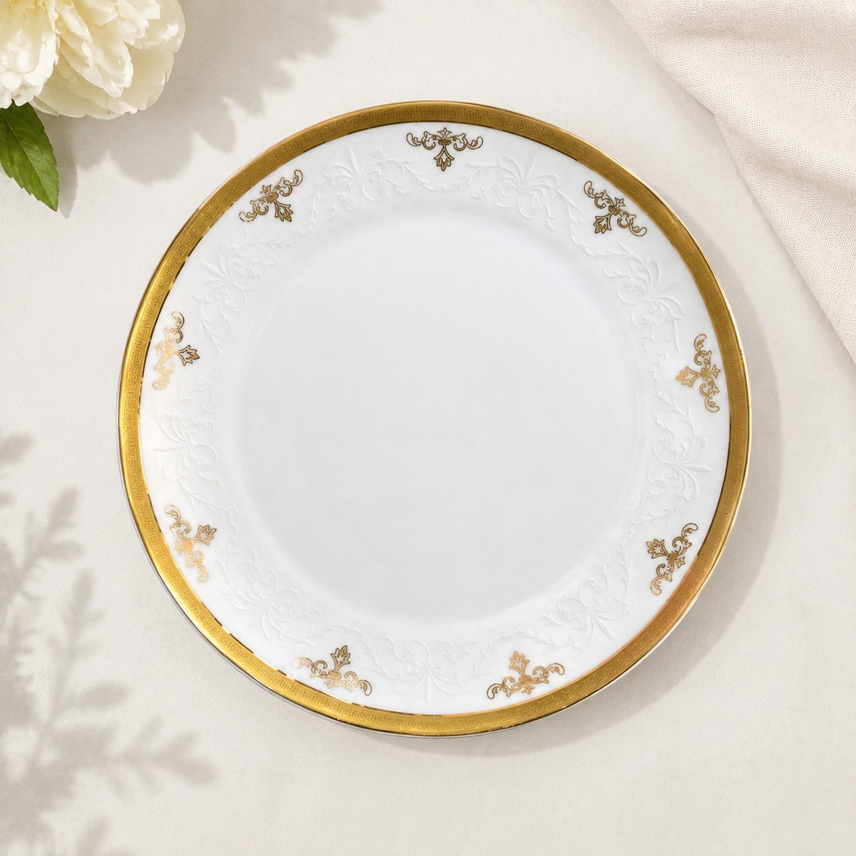 Wide Gold Rim Ceramic Plate 7.5 Inch, Elegant Dinnerware - detail 1