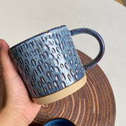 Blue Kiln-Glaze Raindrop Ceramic Cup, 500 ml, Relief Detailing - detail 1