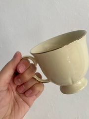 Gold Detail Ceramic Cup - detail 2