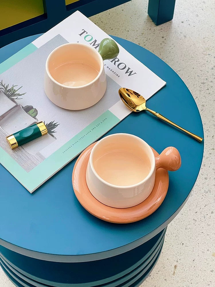 Suspended Style Coffee Cup and Saucer, Porcelain - detail 2