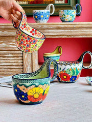 Curved-Handle Ceramic Mug with Spoon - detail 1