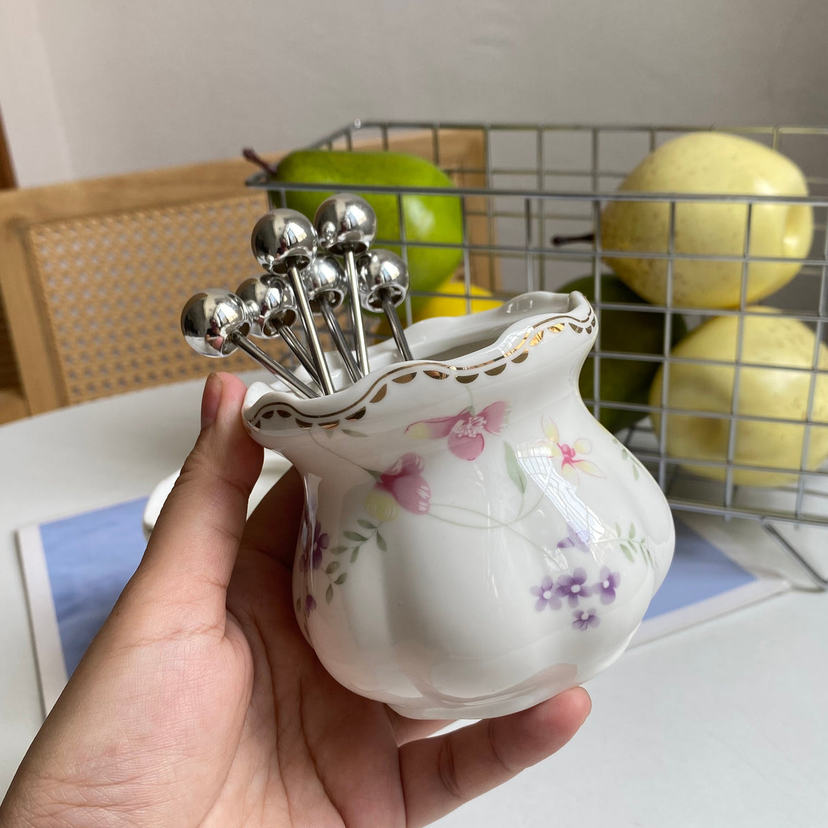 Romantic Floral Fruit Fork Holder, Ceramic, 6 Forks Included - detail 1