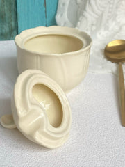 Cream Ceramic Seasoning Jar, Spice Container with Lid, Kitchen Storage - detail 3