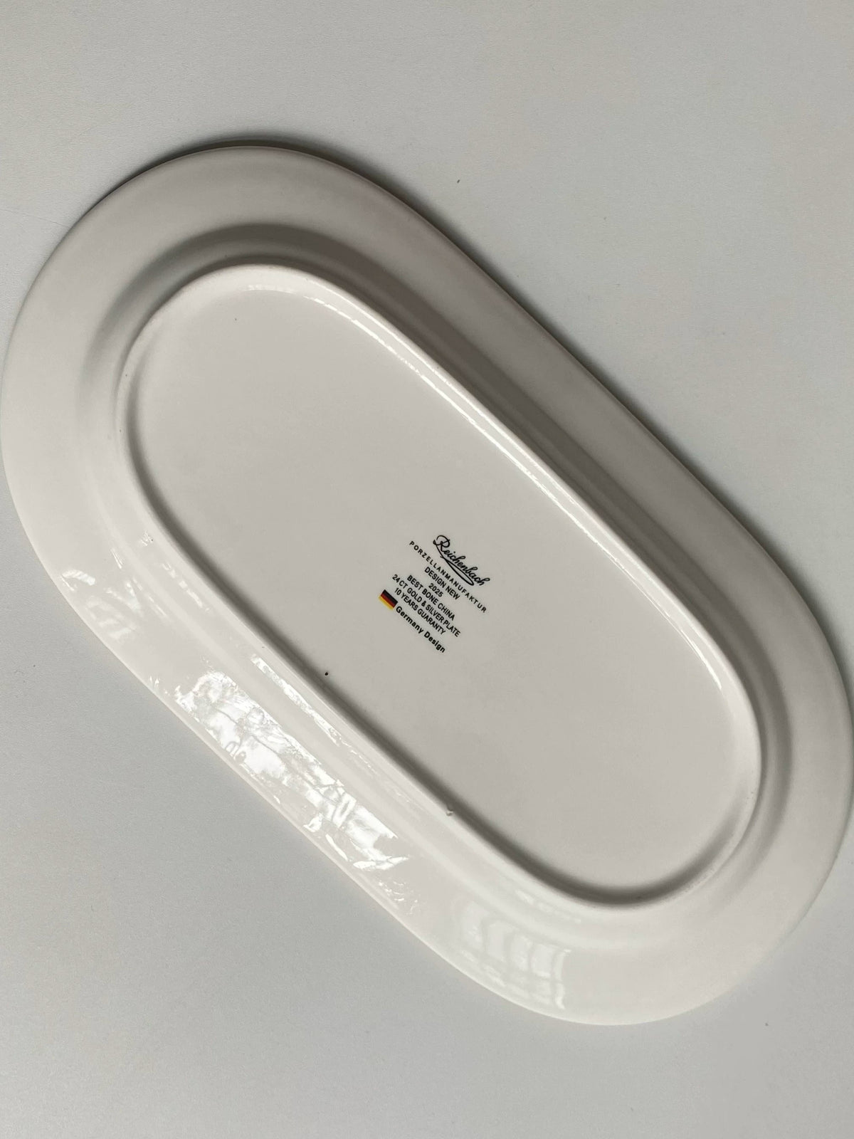 Gold-Rim Oval Deep Plate 30x16x2.5cm, Ceramic Dinnerware with Relief Detailing - detail 3