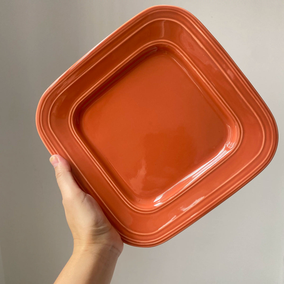 Orange-Red Rectangular Ceramic Plate, 9 Inch, Underglaze Relief Decor - detail 1