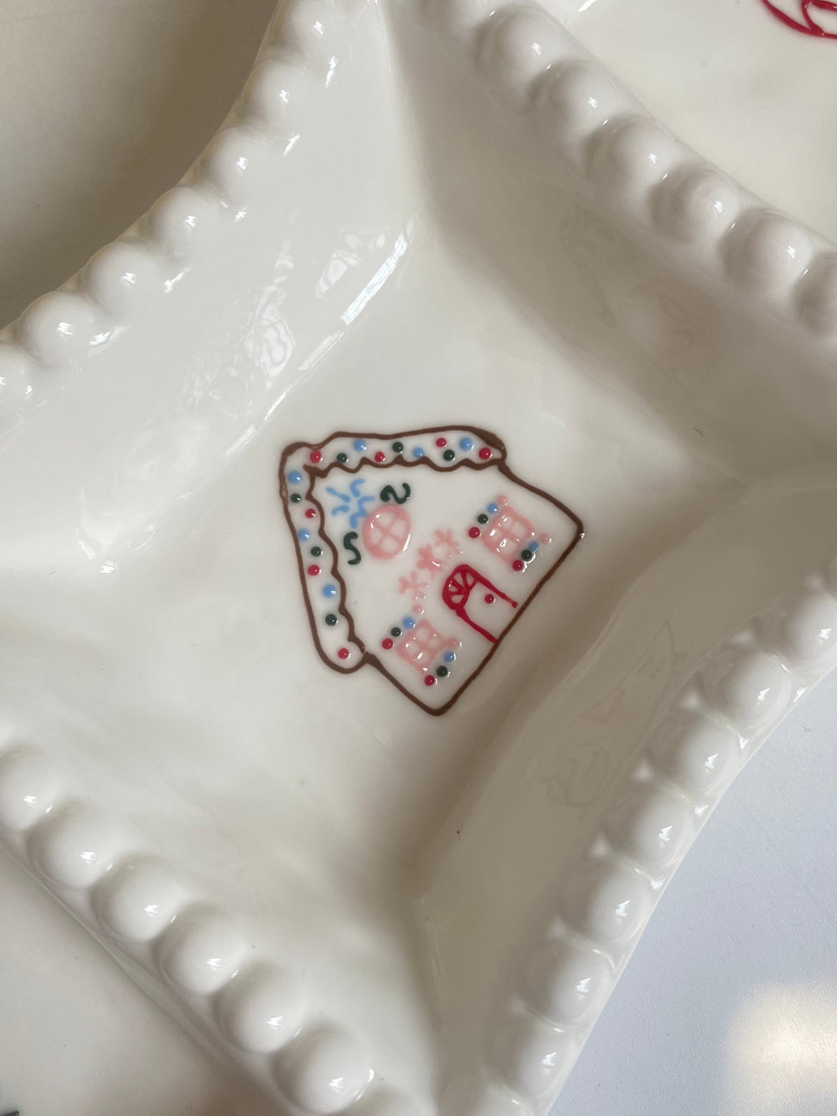 Beaded Ceramic Divided Platter, 38 x 14 x 4 cm, Serving Tray with Relief Detail - detail 3