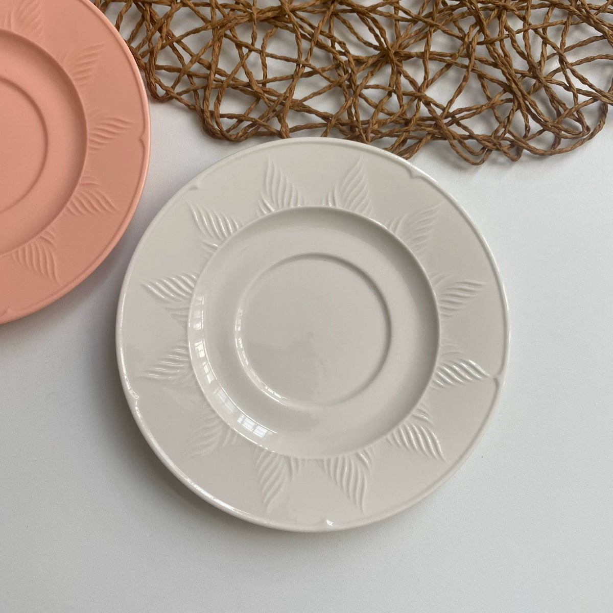 Feather Relief White Ceramic Small Dish, Underglaze Decorative - detail 1
