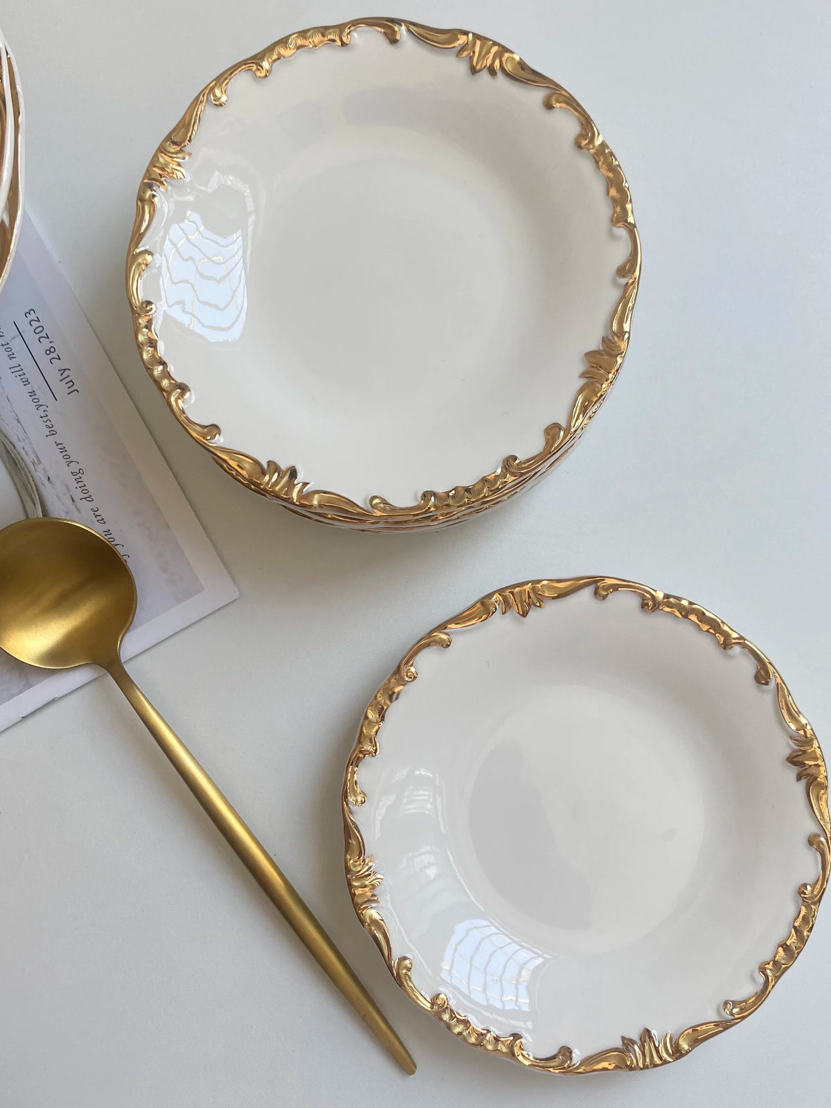 Vine Gold Rim Small Ceramic Dish, Pack, Relief Detailing - detail 2