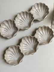 Ceramic Shell Three-Compartment Dish, 22.5 x 7.5 x 2 cm, Undeglaze Decorative - detail 2