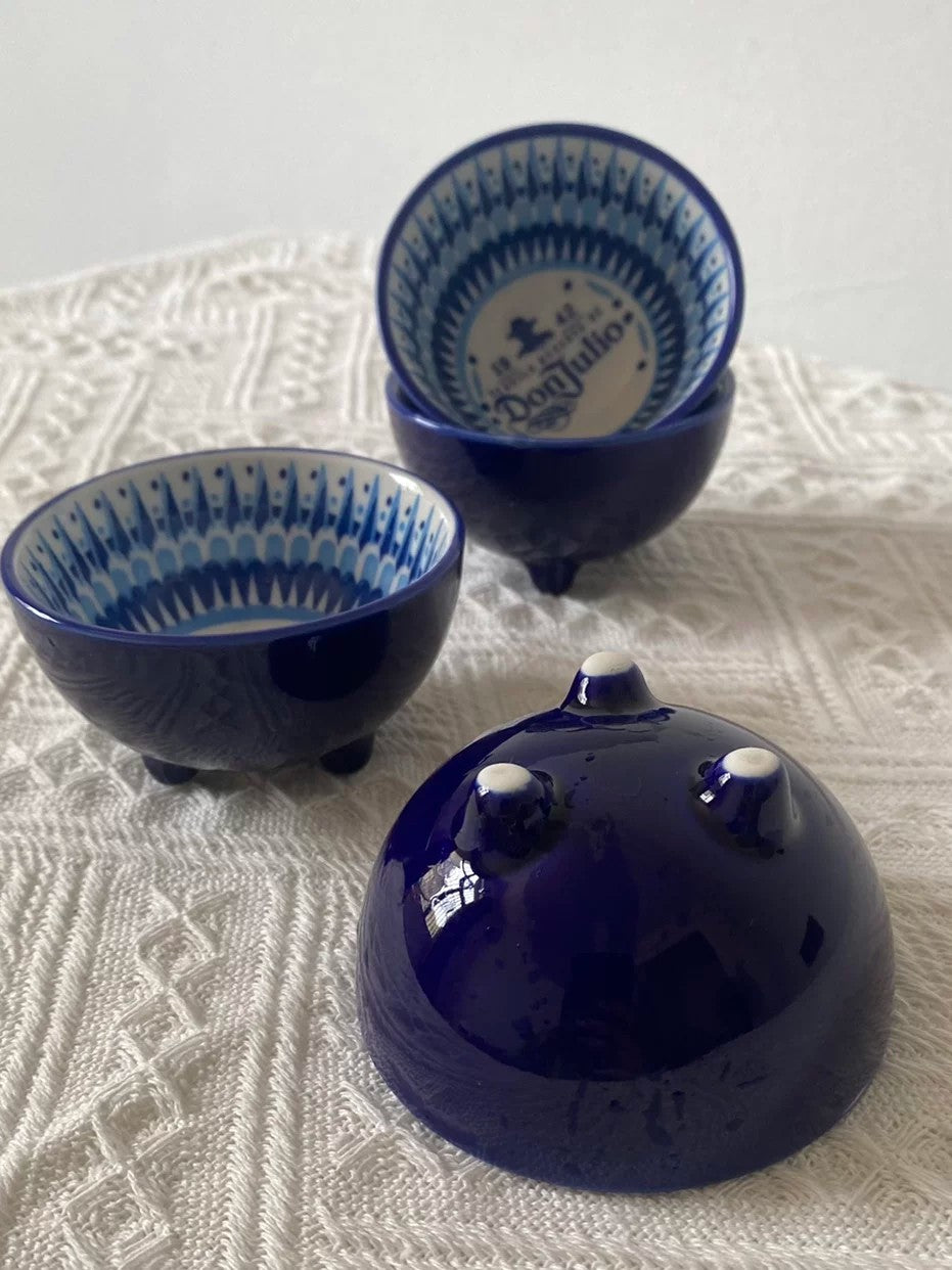 Ceramic Small Bowl, Three-Footed Blue Design, Decorative Serving - detail 3