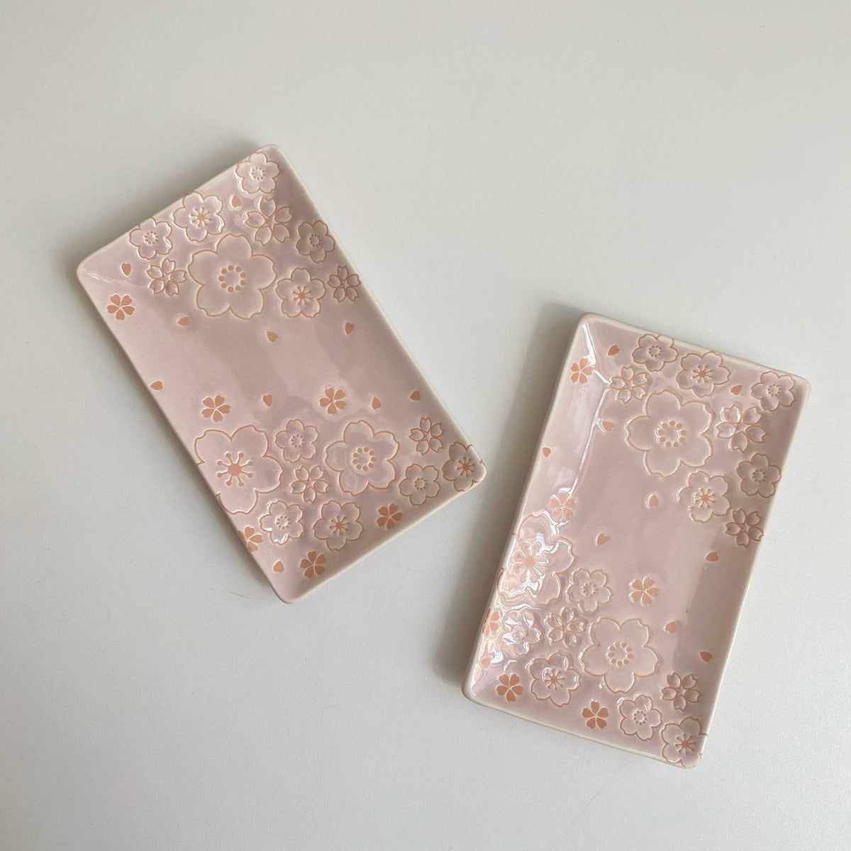 Ceramic Small Dish, 14.3 x 8.5 x 1 cm, Underglaze Relief - product view 15
