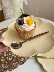 Gold-Detailed Cream Flower Ceramic Plate, 8 Inch Decorative Dinnerware - detail 3