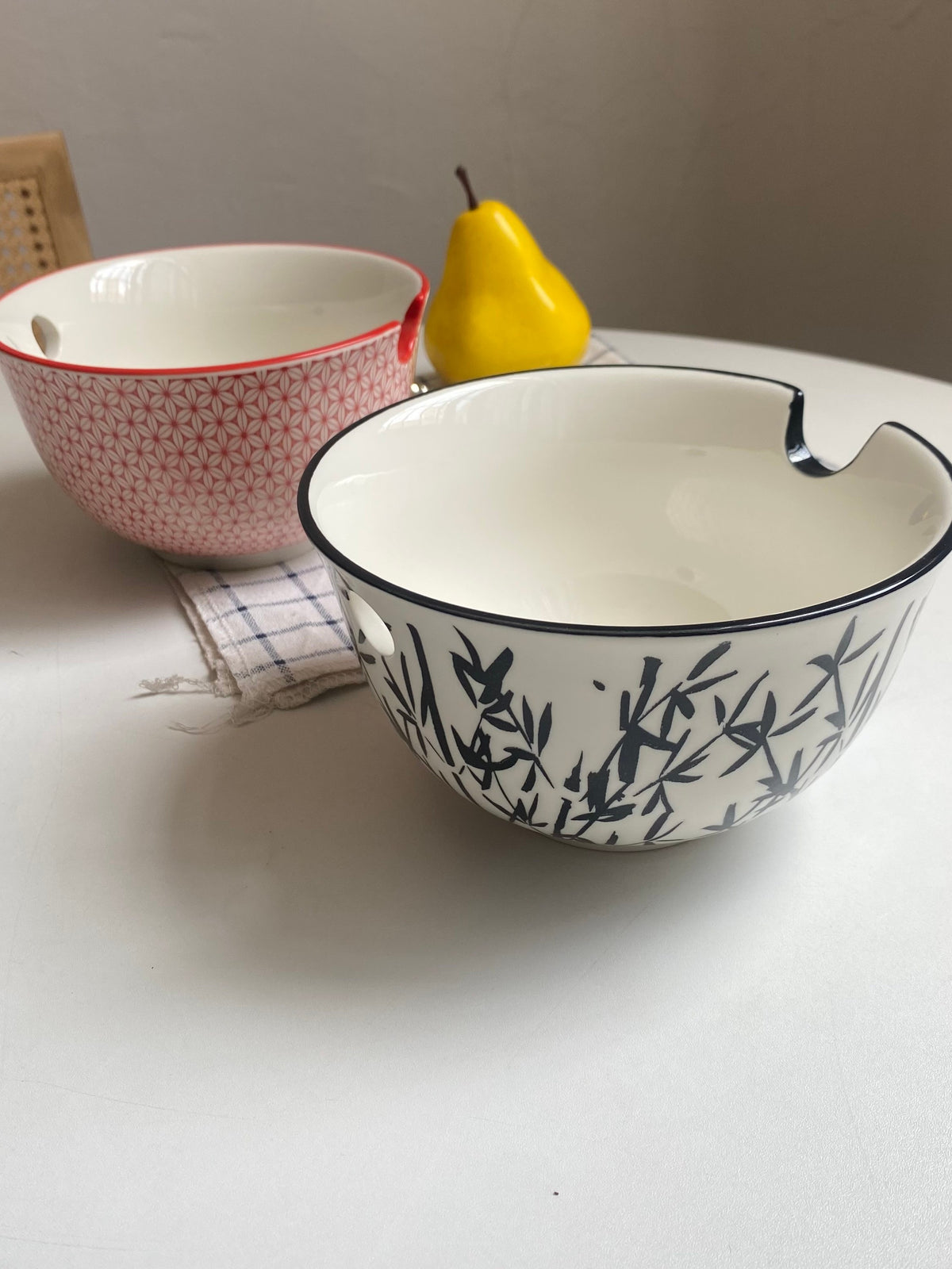 Ink-Bamboo Ceramic Bowl with Utensil Hole, 6.5 Inch, Hand-Painted Underglaze - detail 3