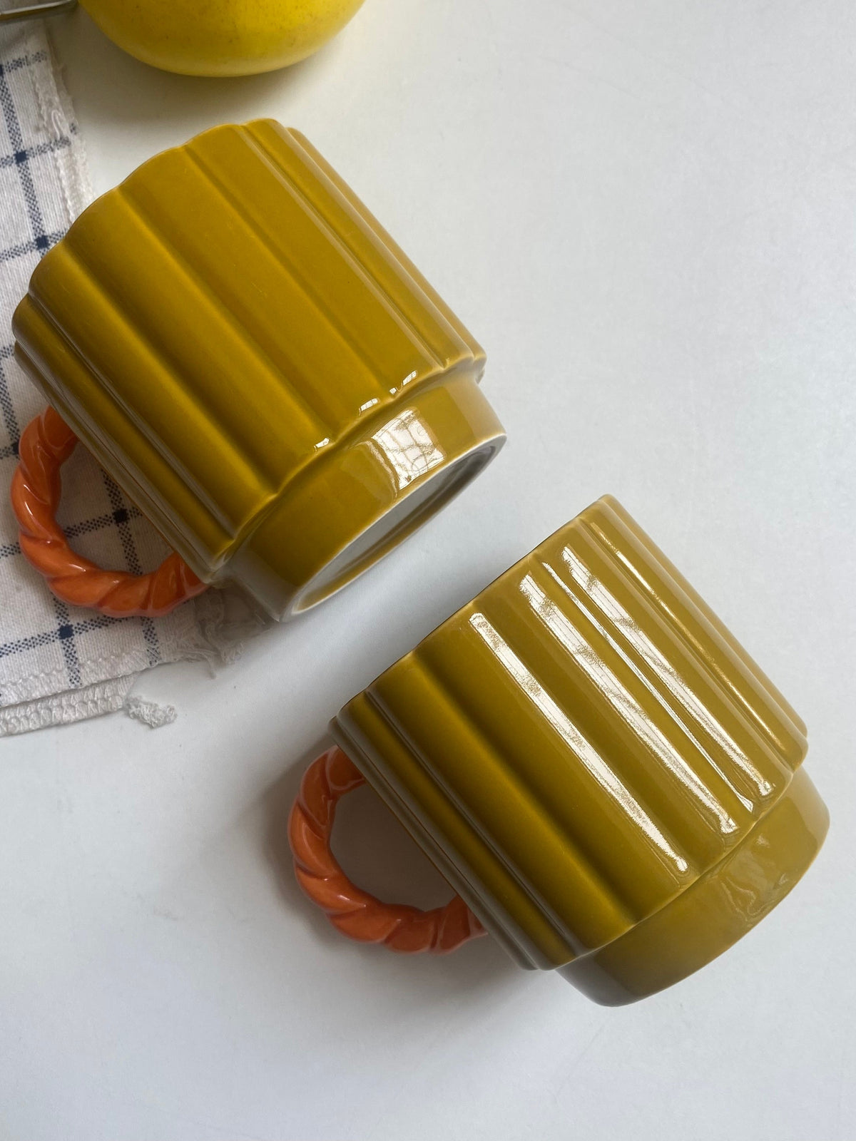 Ribbed Handle Cup 250 ml, Stacked Form - detail 2