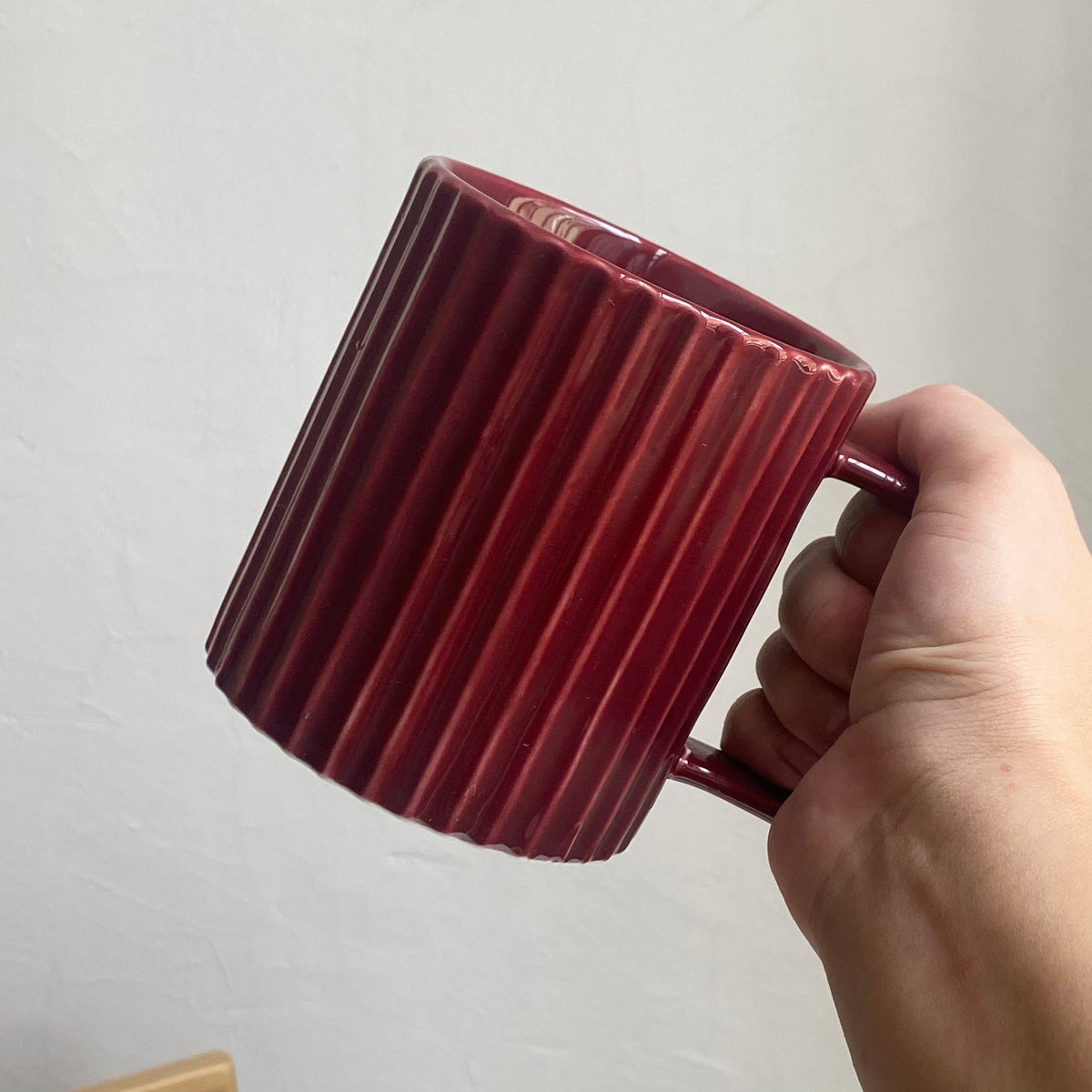 Vertical Rib Burgundy Cup, Elegant Textured Glassware for Coffee Tea Glassware - detail 1