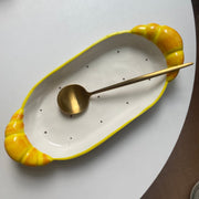 Oval Platter 31.5 x 13.5 x 4.5 cm, Croissant Design, Serving Tray - detail 1