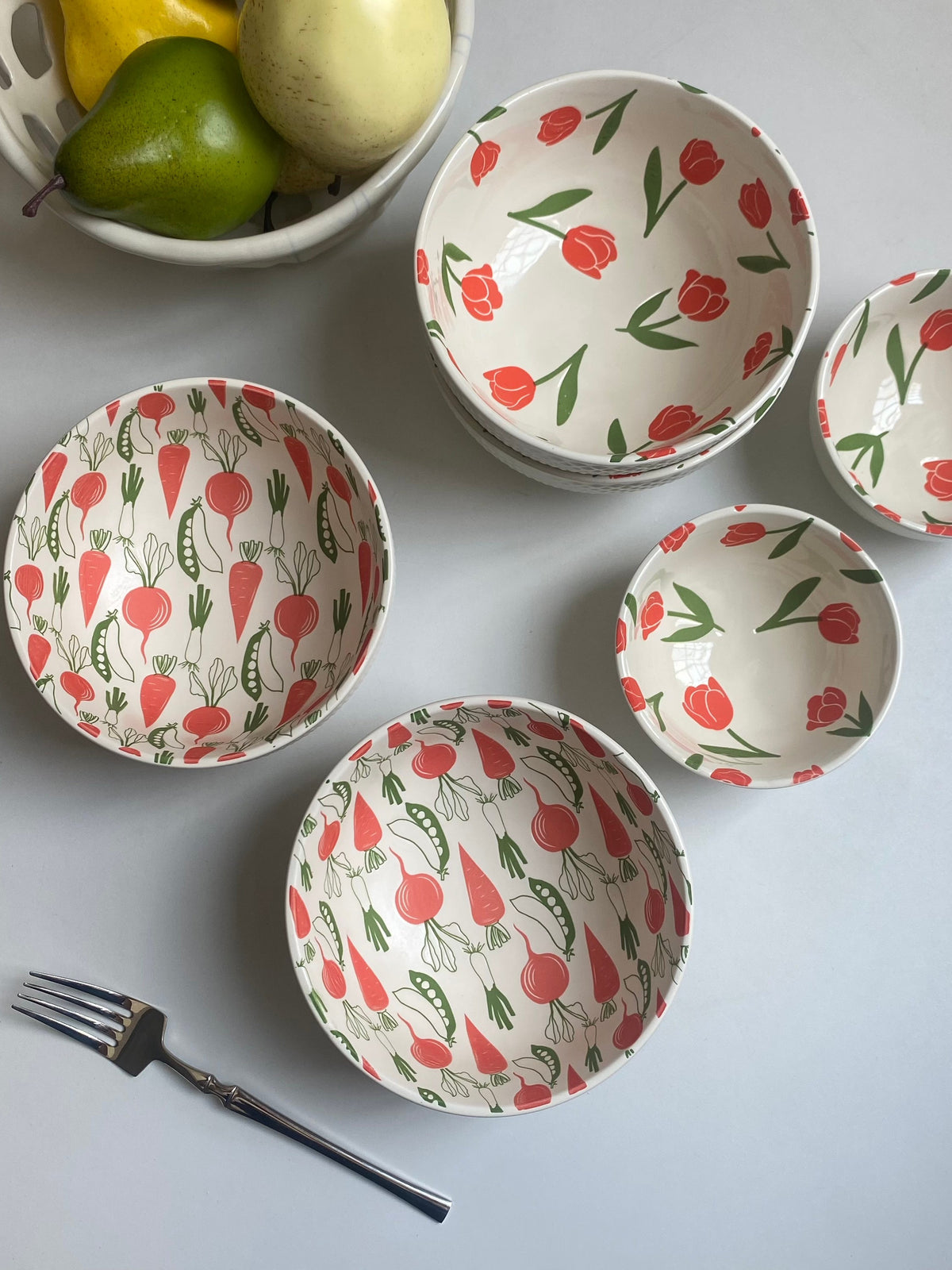 Carrot Large 6 in Ceramic Bowl, Underglaze Decoration - detail 2