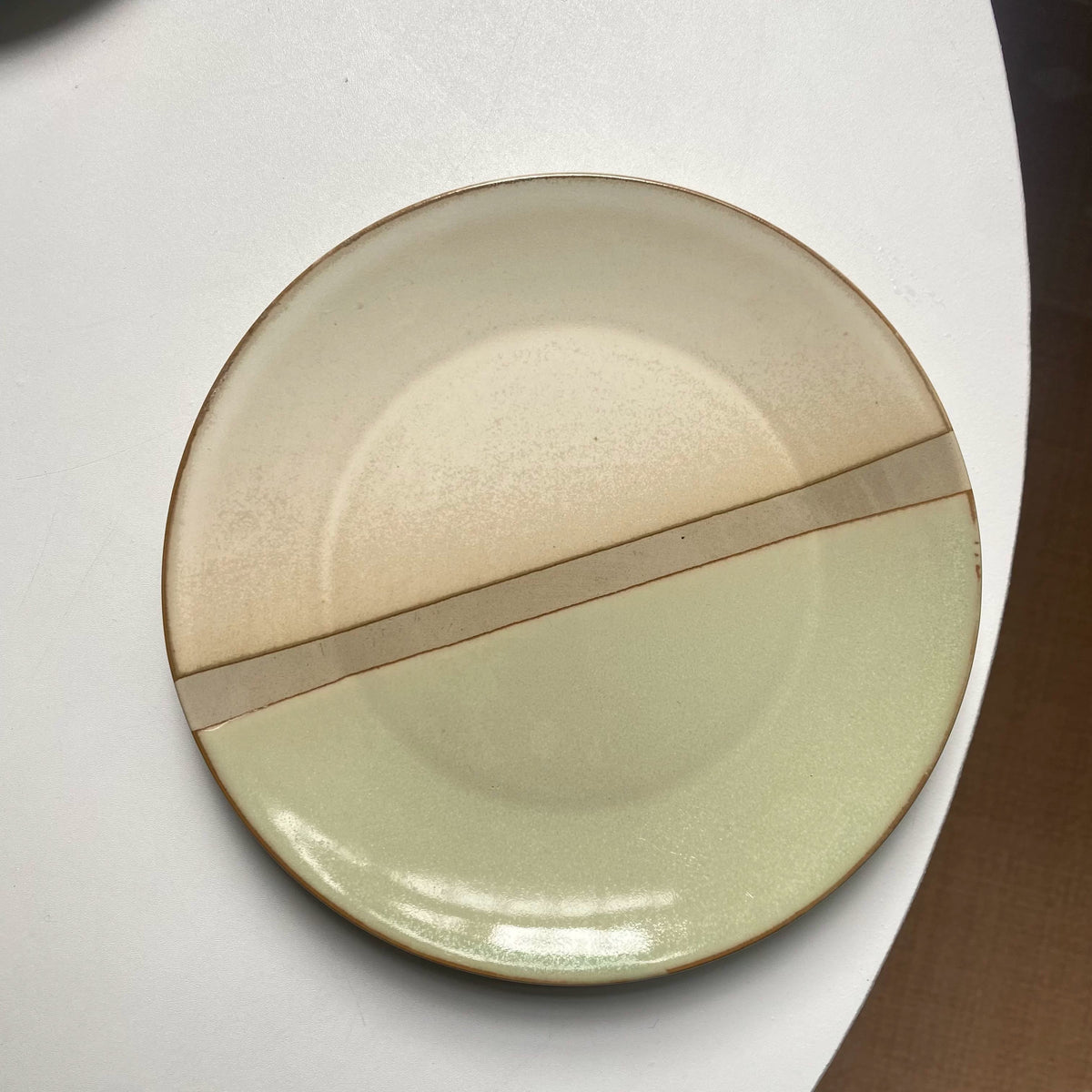 Vintage Two-Tone Blue and Pink Plate, Retro Ceramic Dinnerware - detail 1