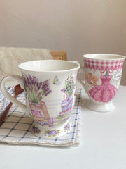 Lavender Footed Cup, 300 ml, Elegant Stemmed Mug - detail 2