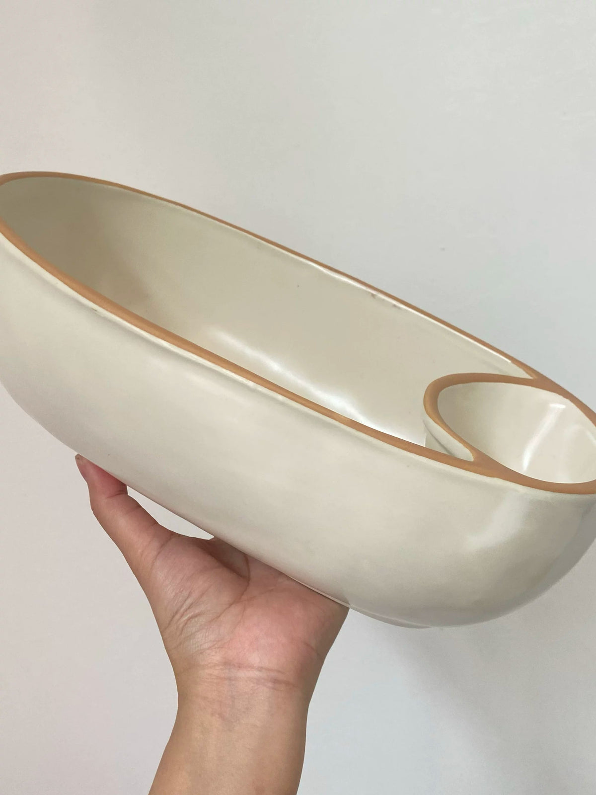 Ceramic Fruit Bowl, Lettered Oval, 30 x 16 x 9 cm, Decorative Serving Bowl - detail 3
