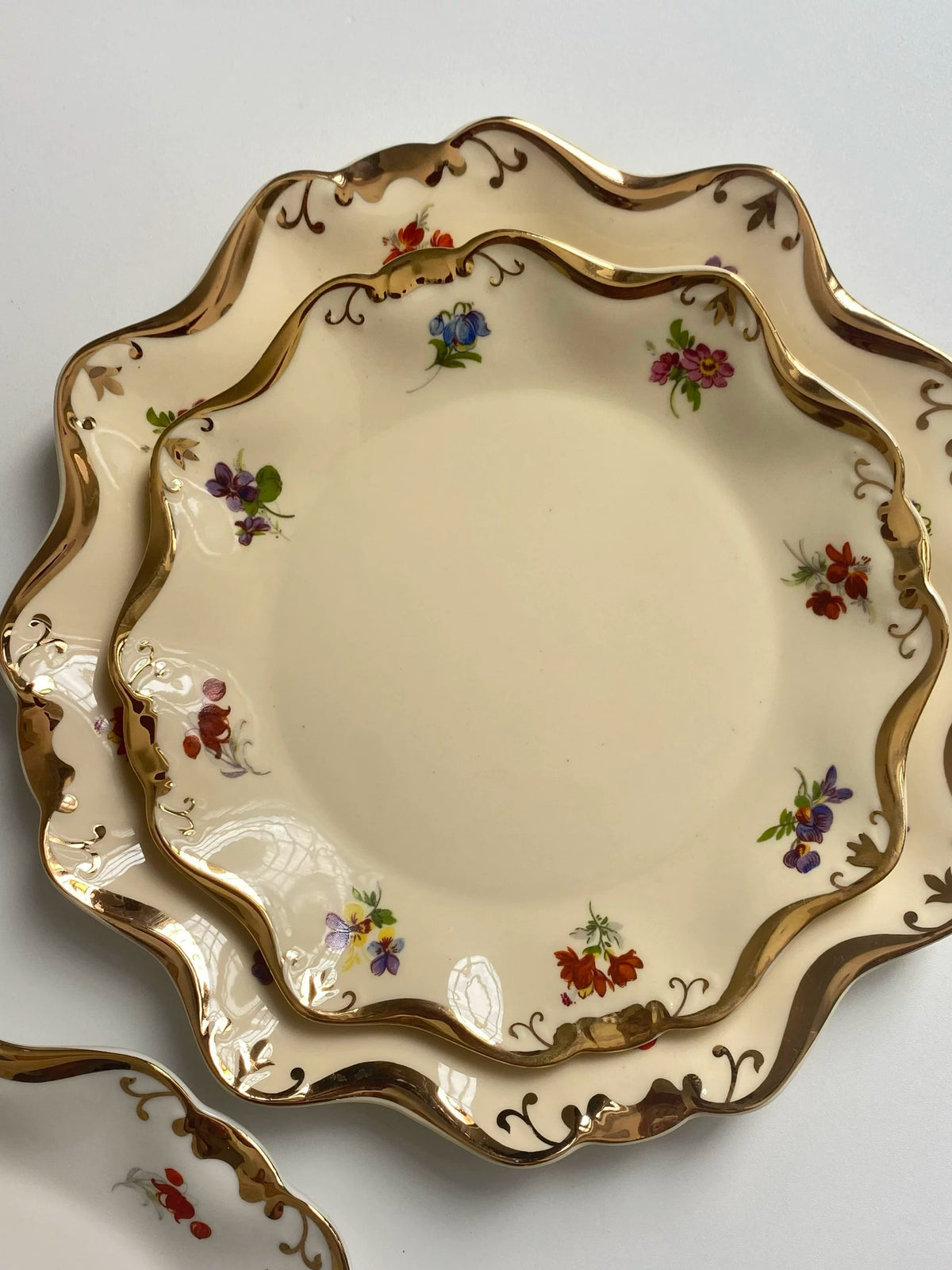 Ceramic Plate 8 Inch, White Tiny Floral, 20 x 2 cm, Dinnerware - detail 2
