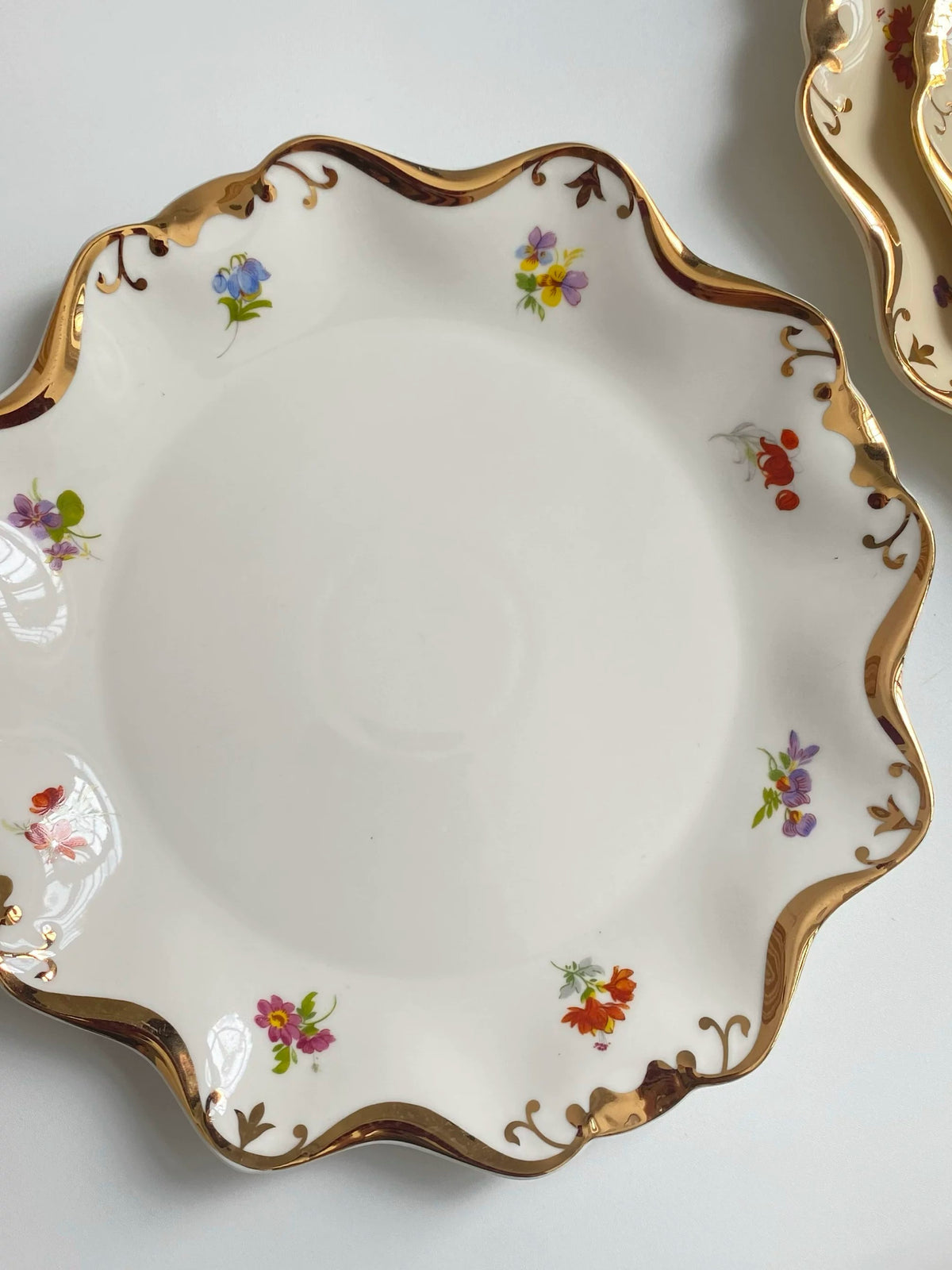 Ceramic Plate 8 Inch, White Tiny Floral, 20 x 2 cm, Dinnerware - detail 3