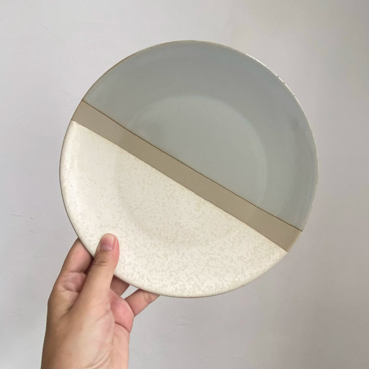 Japanese Style Two-Tone Ceramic Plate, 8.5 Inch, Dinnerware - detail 1