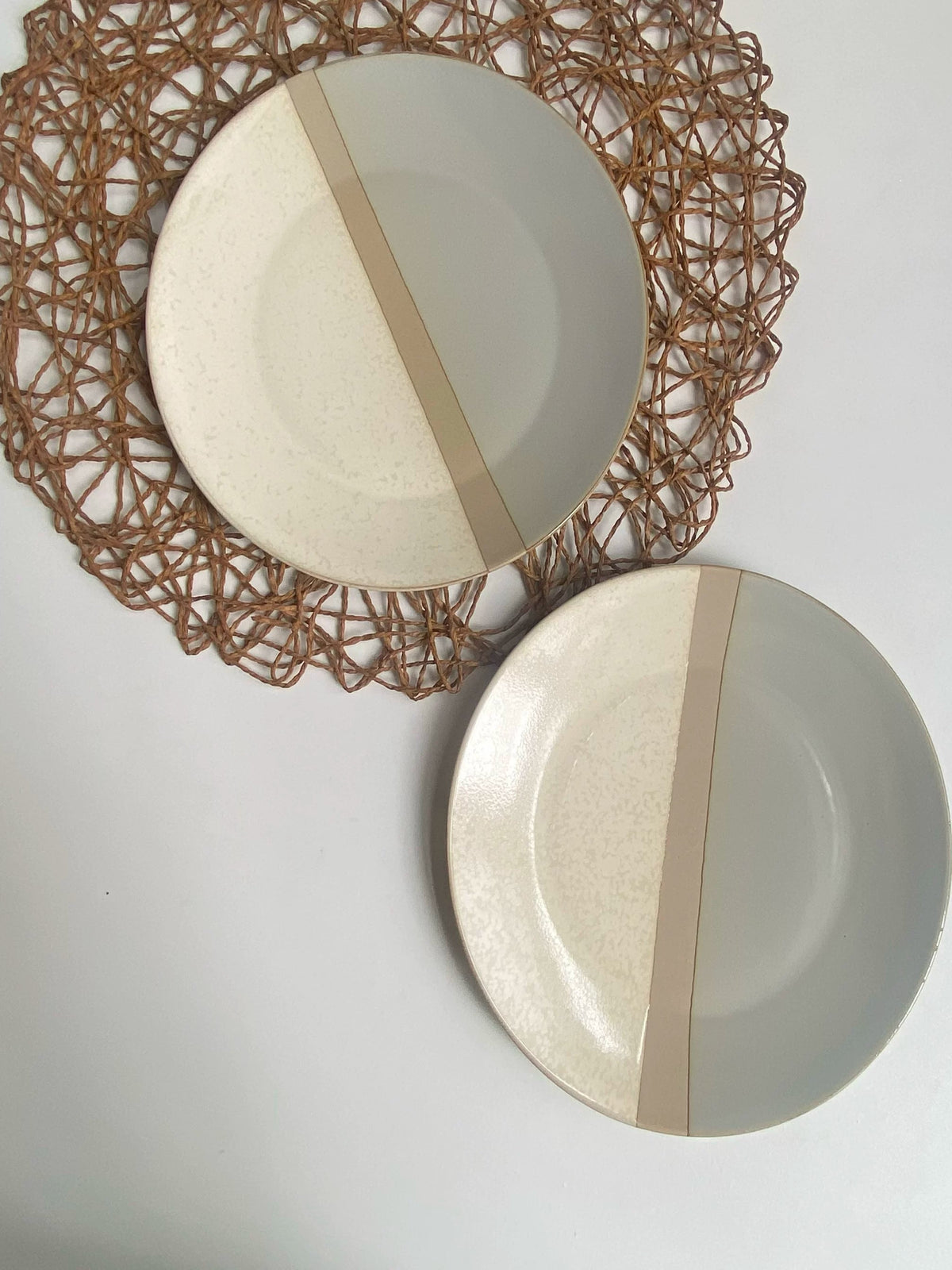 Japanese Style Two-Tone Ceramic Plate, 8.5 Inch, Dinnerware - detail 3