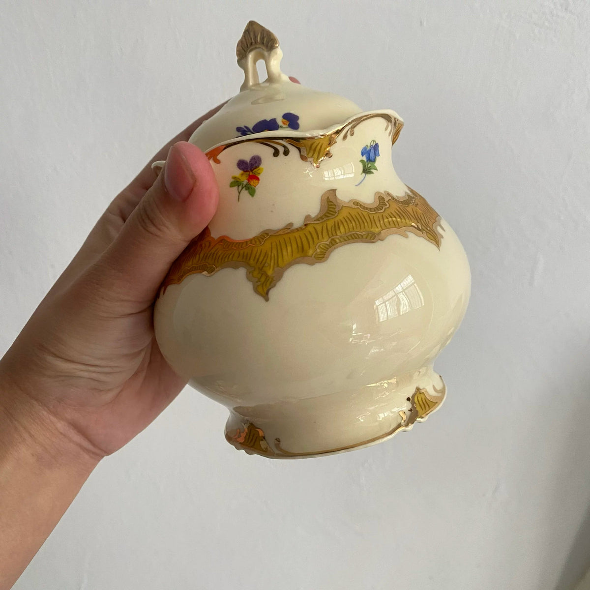 Heavy Gold Ceramic Tableware Collection - detail 1