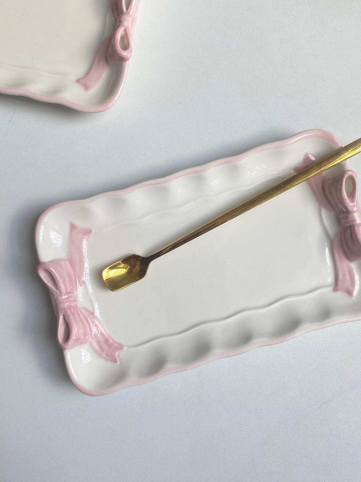 Ceramic Plate, Pink Bow Design, 18.5 x 11 x 2 cm, Decorative Dinnerware - detail 2