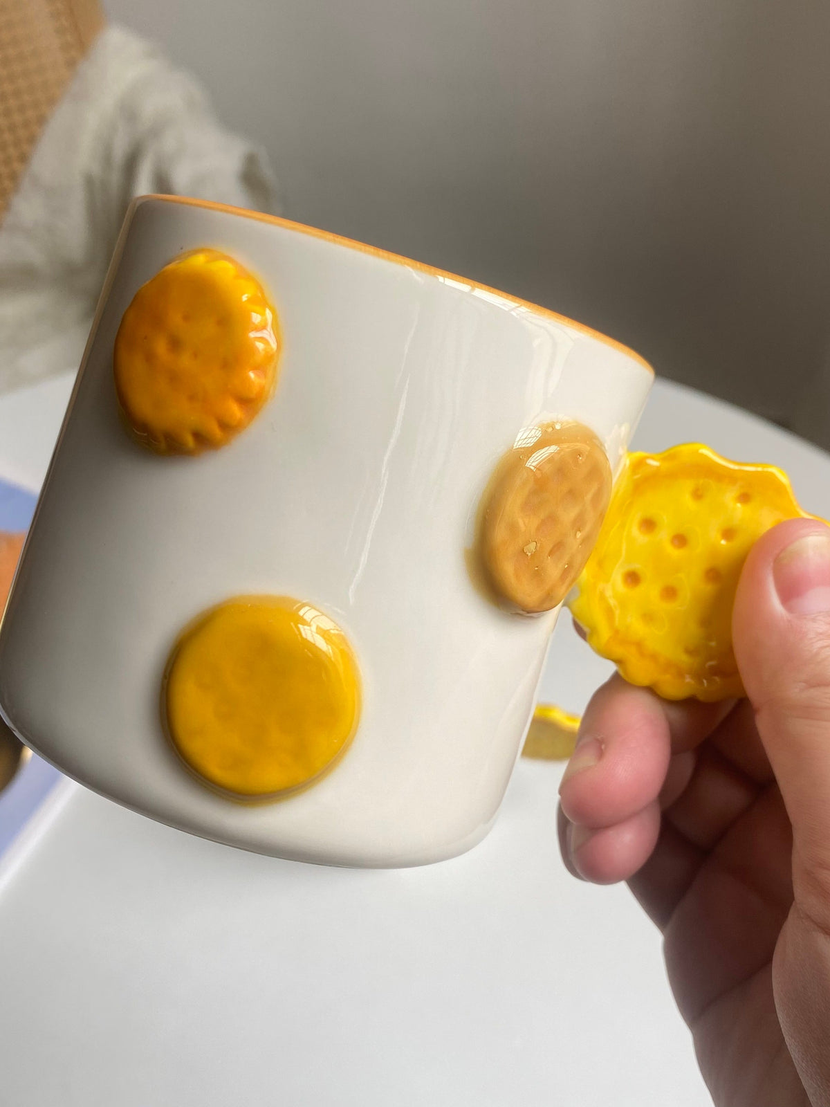 Ceramic Biscuit Cup with Relief Detailing - detail 3