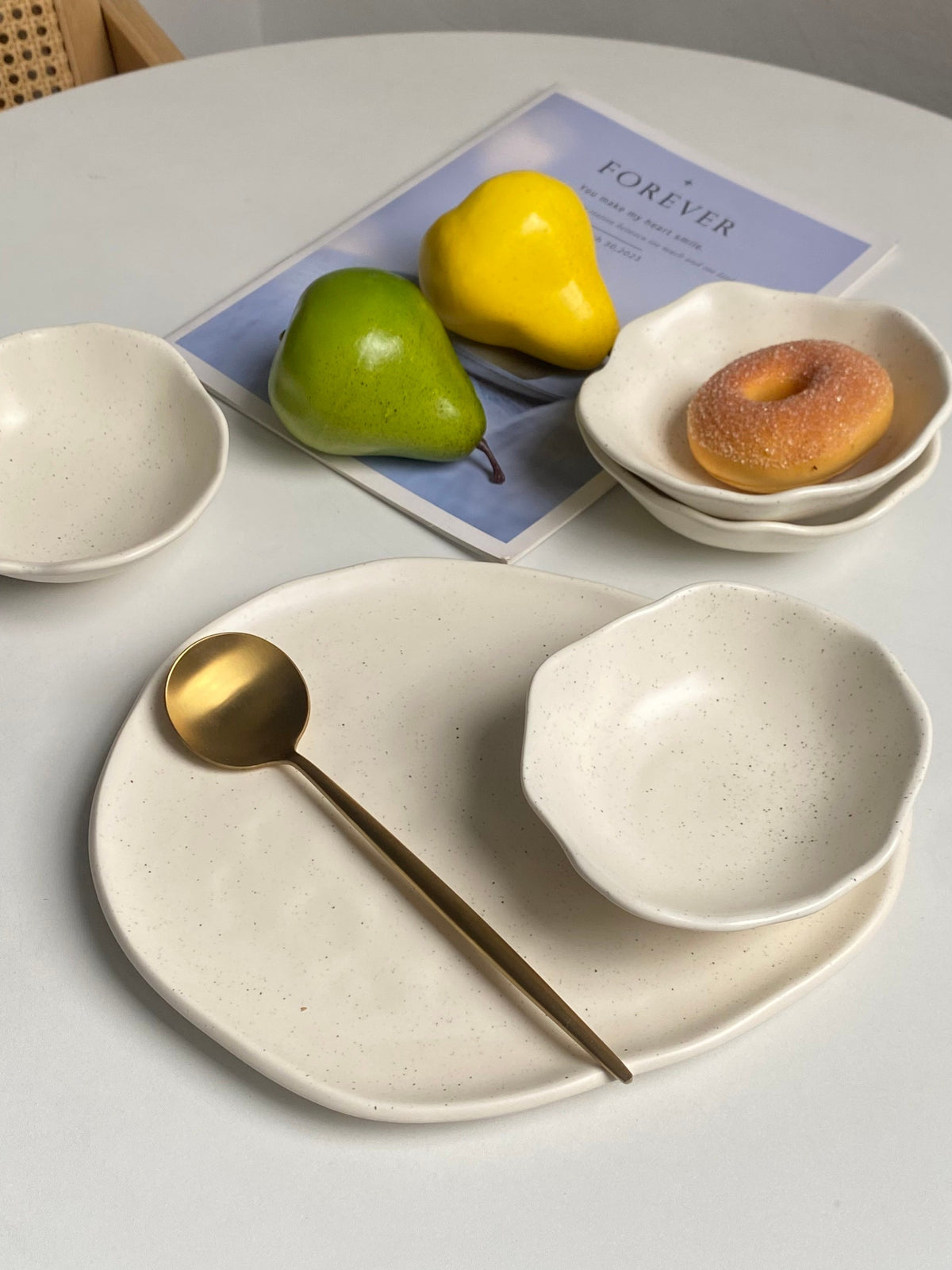 Irregular Hand-Pinched Ceramic Tableware Collection - detail 2