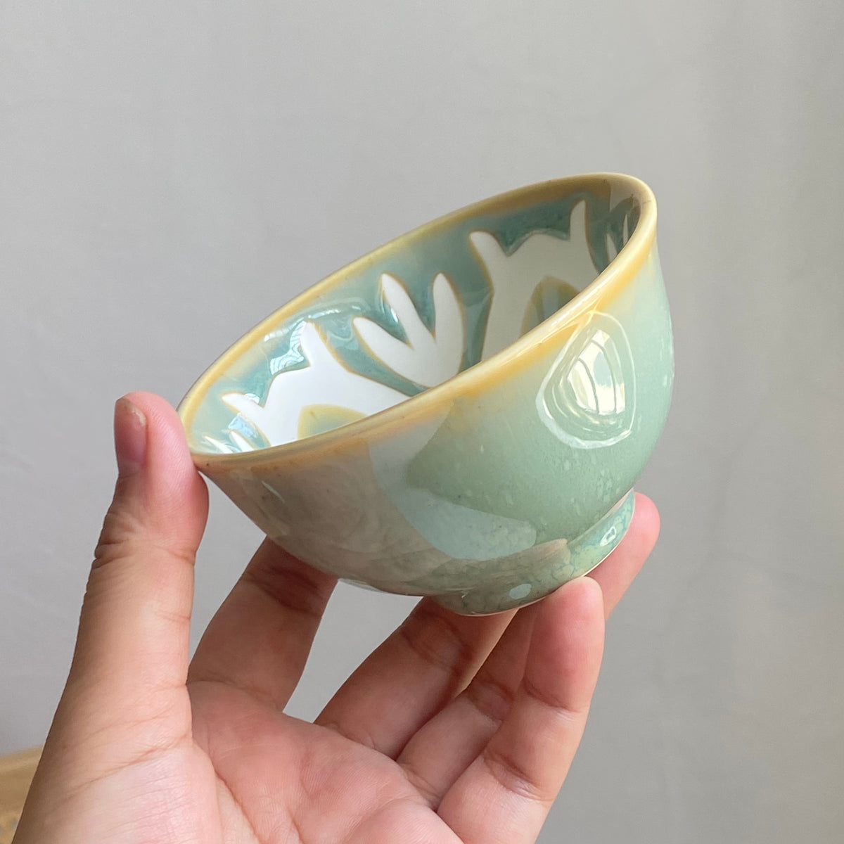 Six-Petal Green Ceramic Bowl, Hand-Painted Underglaze - detail 1