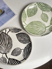 Black Leaf Plate 10.5 Inch, 26.5 x 2.8 cm, Ceramic Dinnerware - detail 2