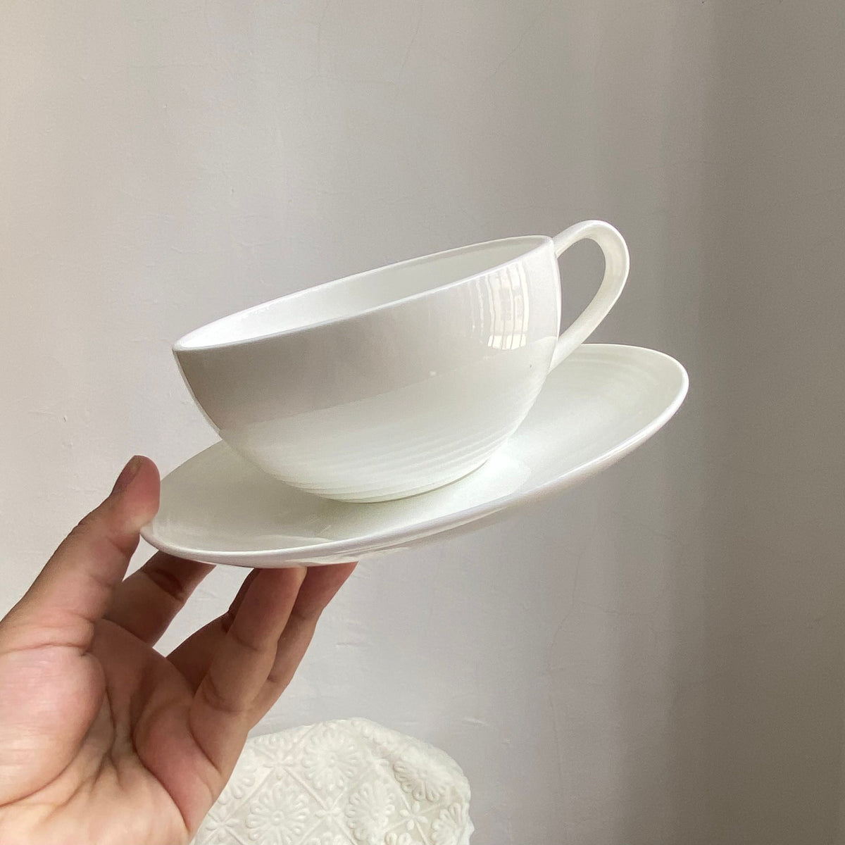 Ribbed White Tableware Collection - detail 1