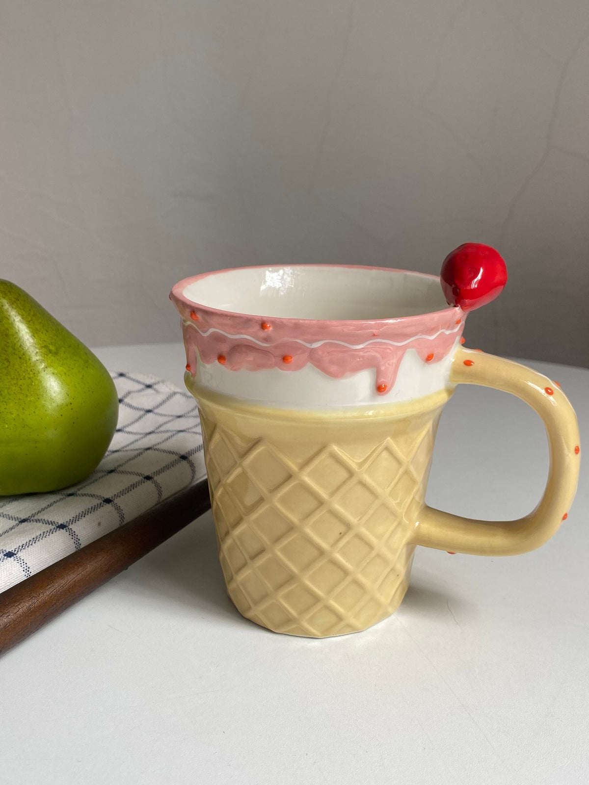 Ceramic Ice Cream Cup 400 ml, Strawberry Design, Reusable Dessert Cup - detail 2