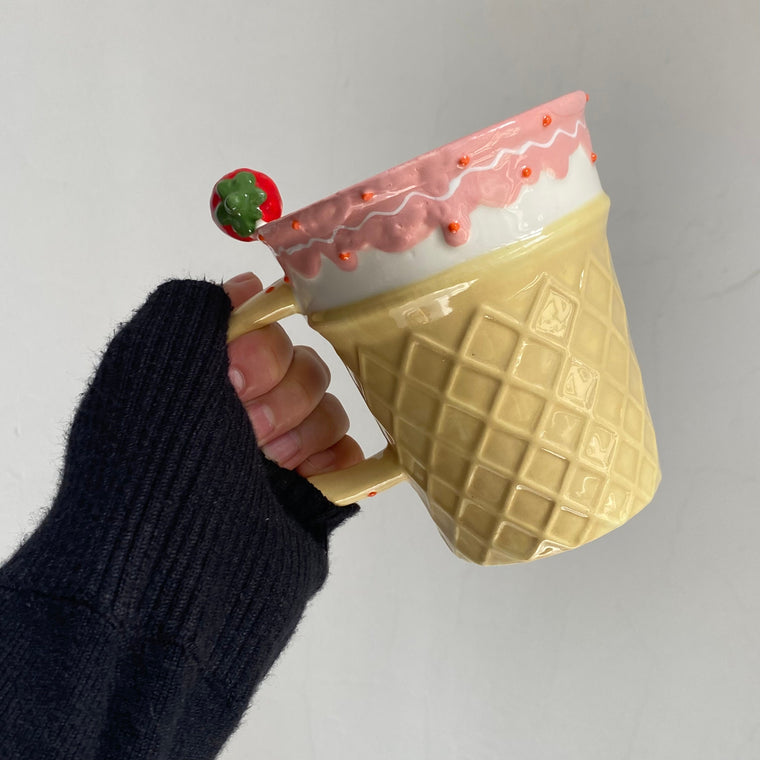 Ceramic Ice Cream Cup 400 ml, Strawberry Design, Reusable Dessert Cup - detail 1