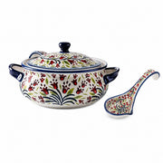 2L Covered Soup Pot with Ladle - product view 1