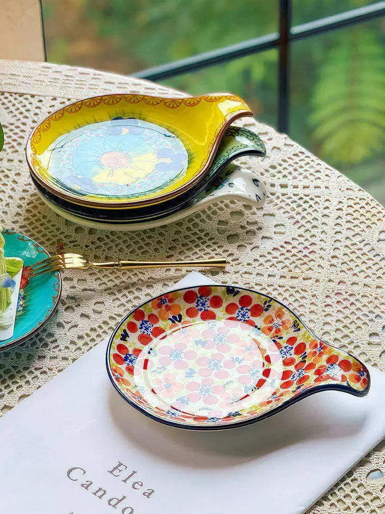 Underglaze Porcelain Short-Handle Dish, Hand-Painted Decorative - detail 1